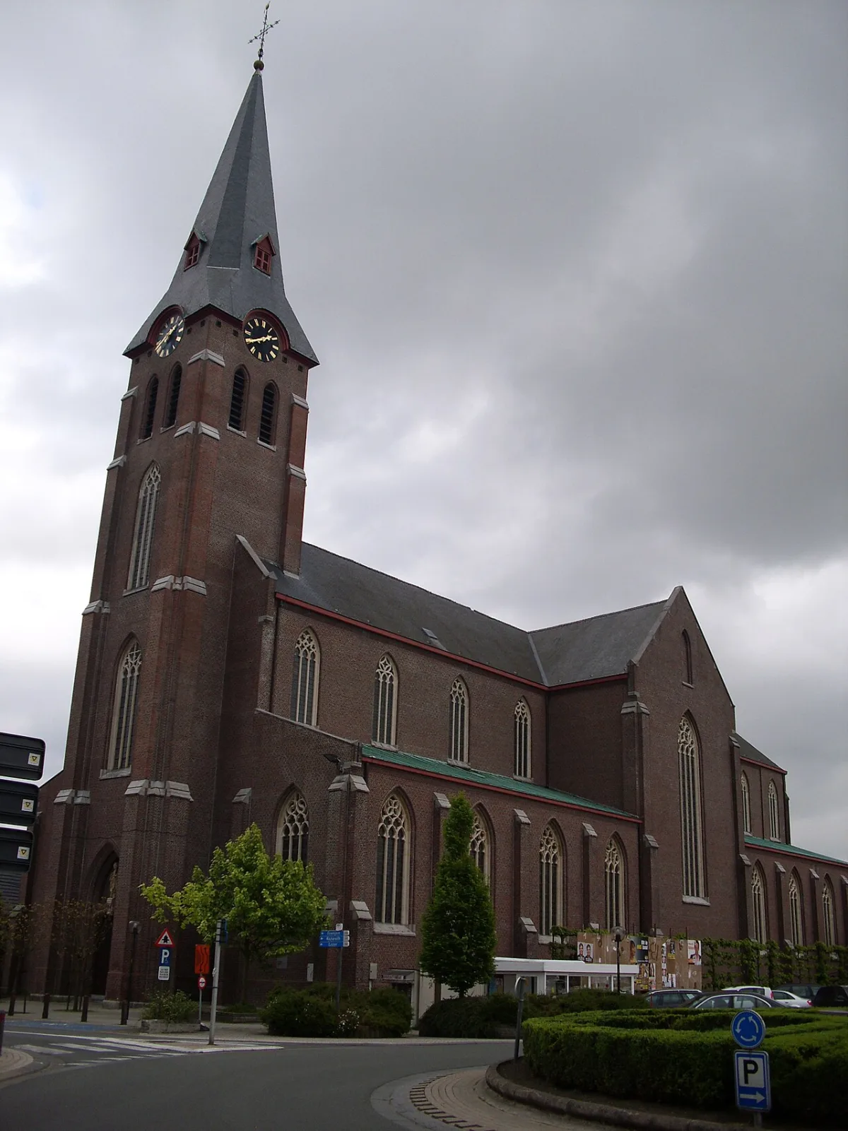 Sint-Eligiuskerk, Kruisem
