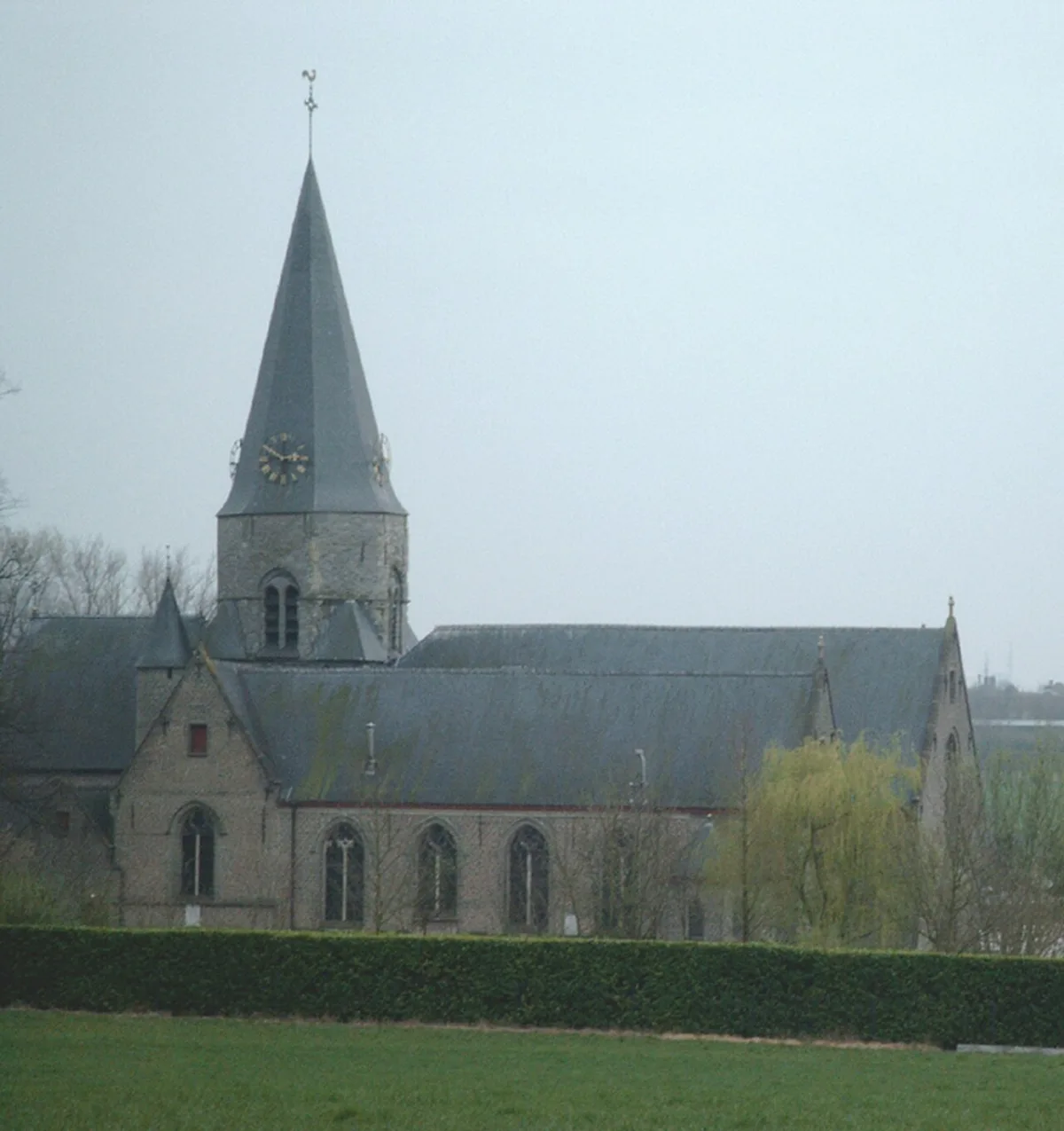 Sint-Ursmaruskerk, Kruisem