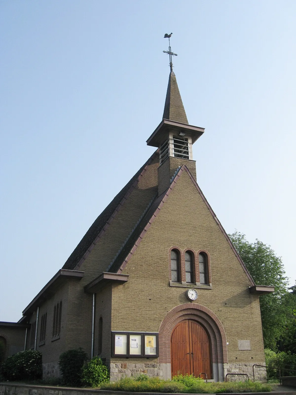 Christus Koningkerk, Landen