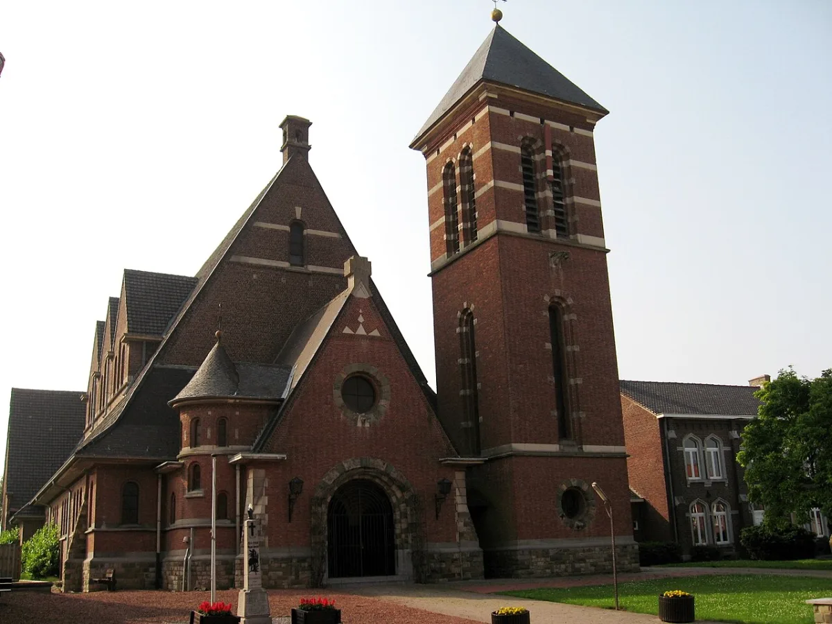 Heilig Kruiskerk, Landen