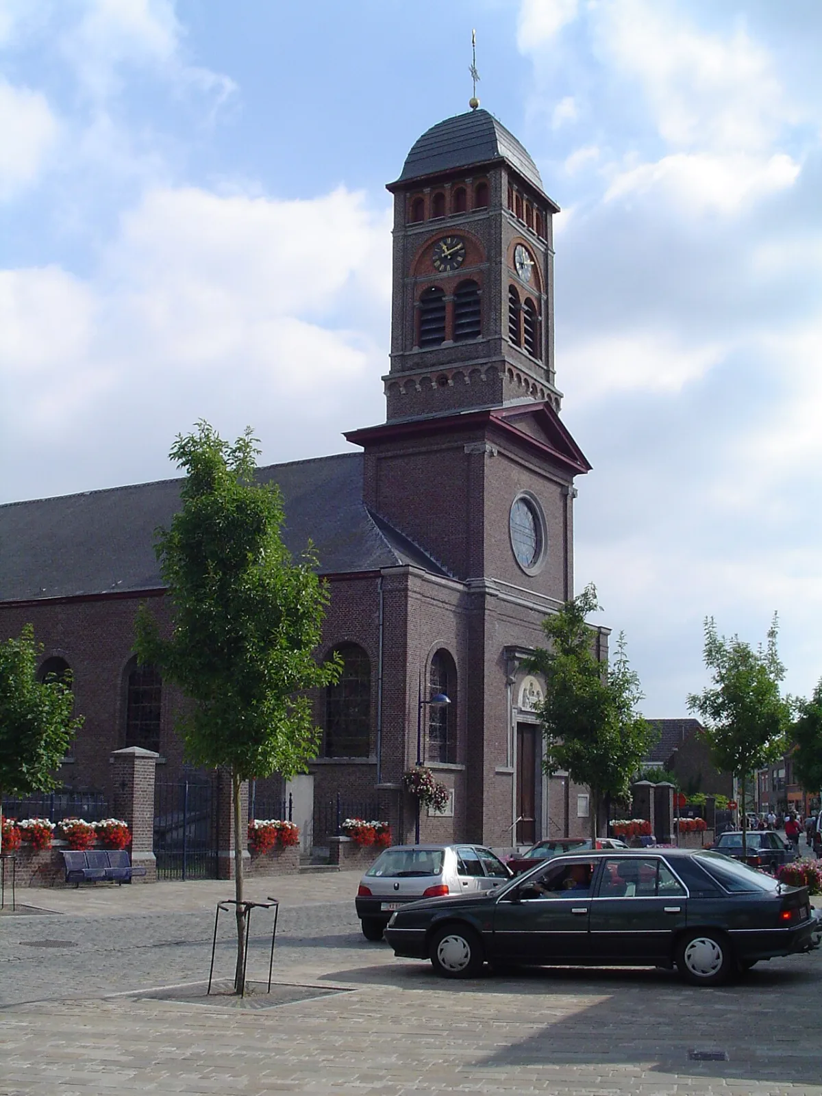 Sint-Bavokerk, Lievegem