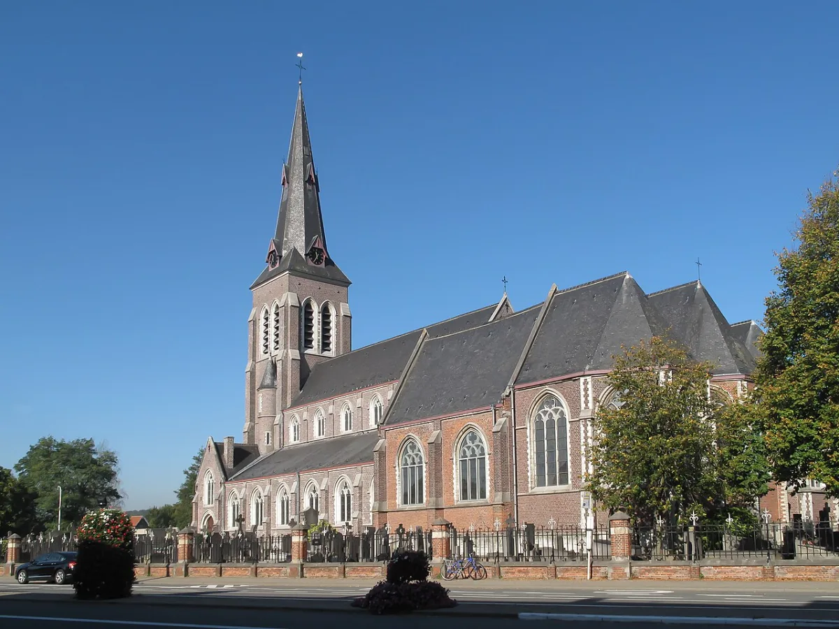 Onze-Lieve-Vrouw en Sint-Petruskerk, Lochristi