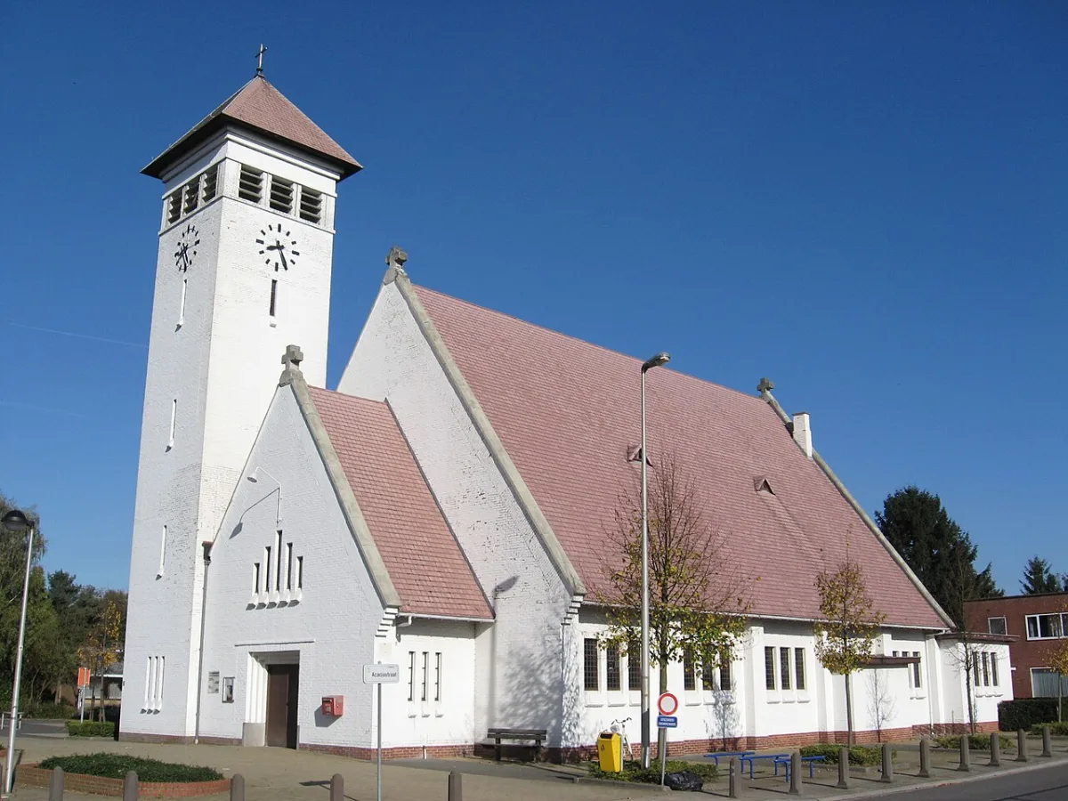 Onze-Lieve-Vrouw-van-Lourdeskerk, Lommel