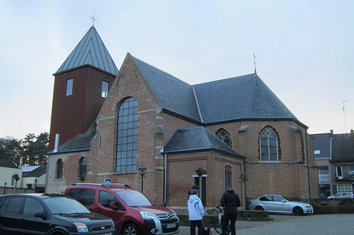 Sint-Willibrorduskerk, Lummen