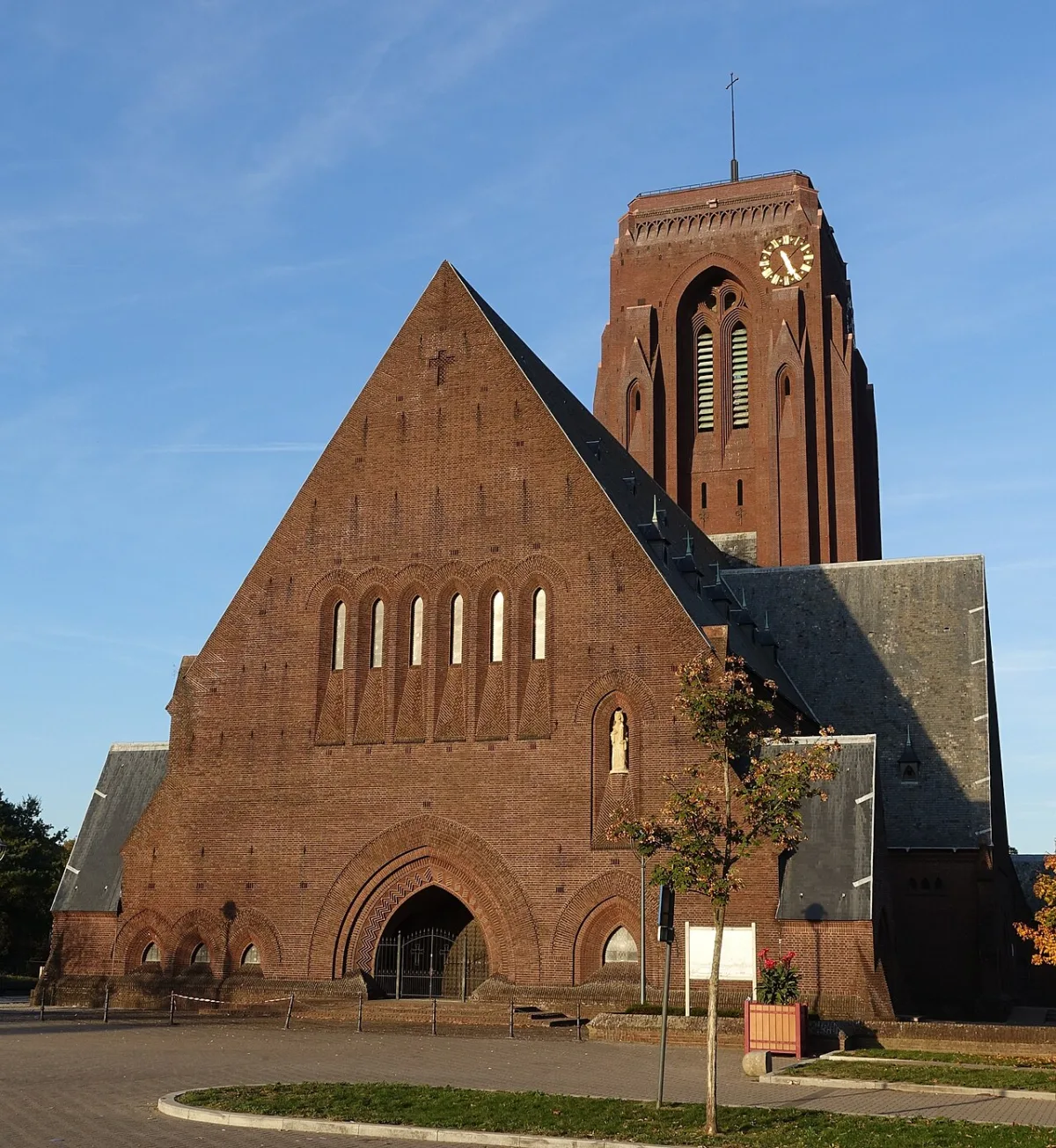Sint-Barbarakerk, Maasmechelen