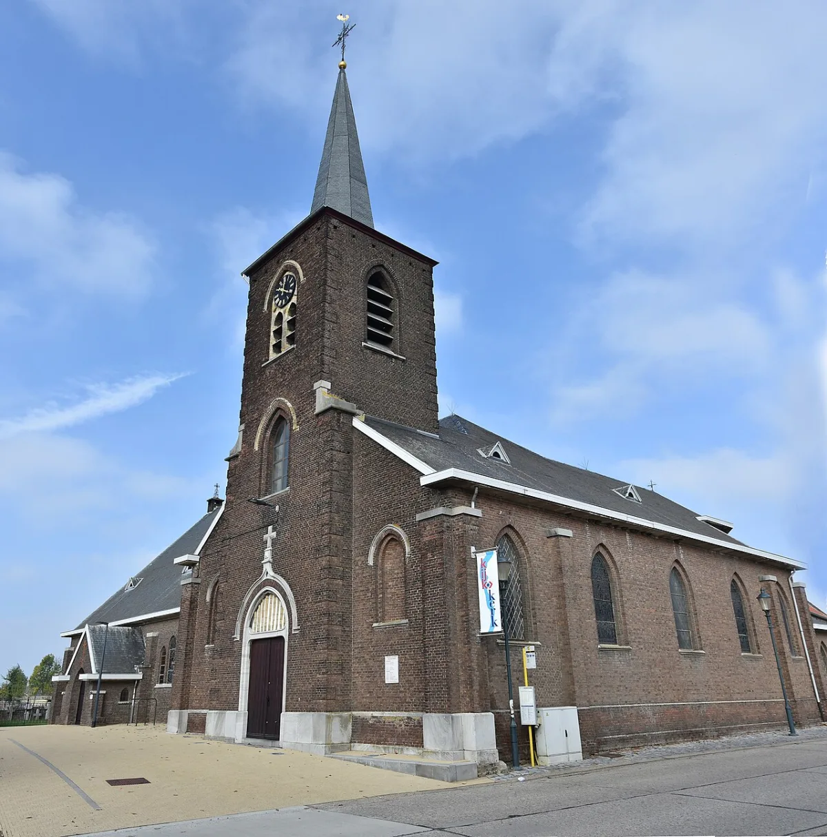 Sint-Niklaaskerk, Maasmechelen