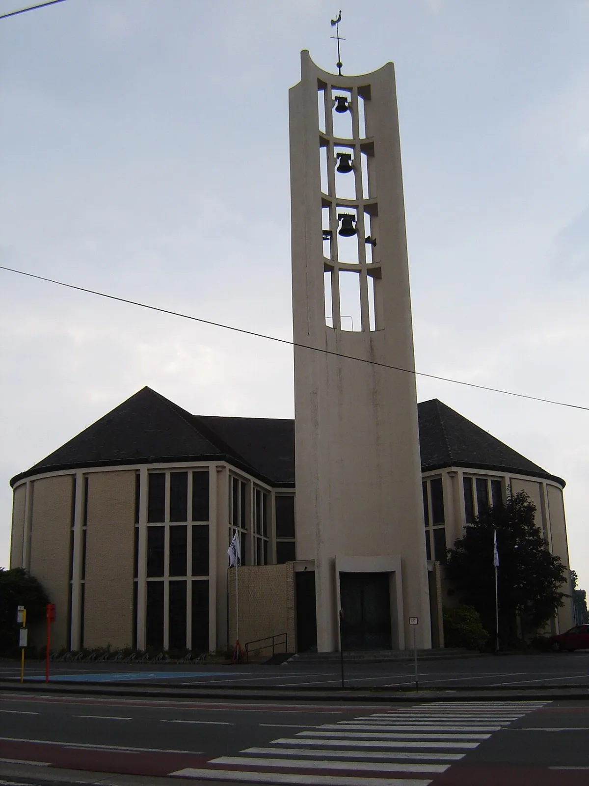 Sint-Jan Baptistkerk, Menen