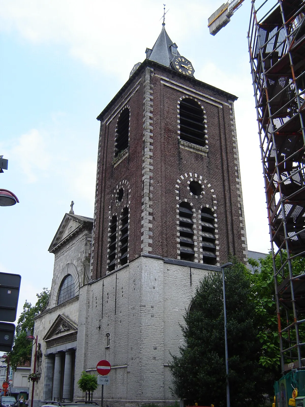 Sint-Vedastuskerk, Menen
