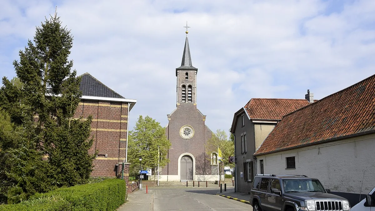Sint-Bonifatiuskerk, Merelbeke