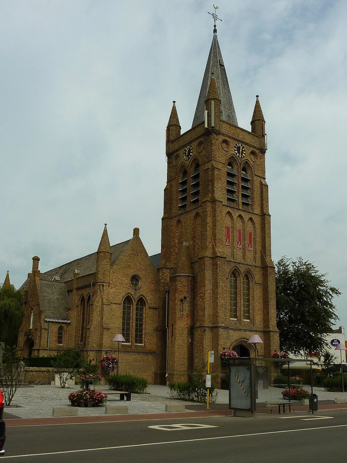 Sint-Laurentiuskerk, Middelkerke