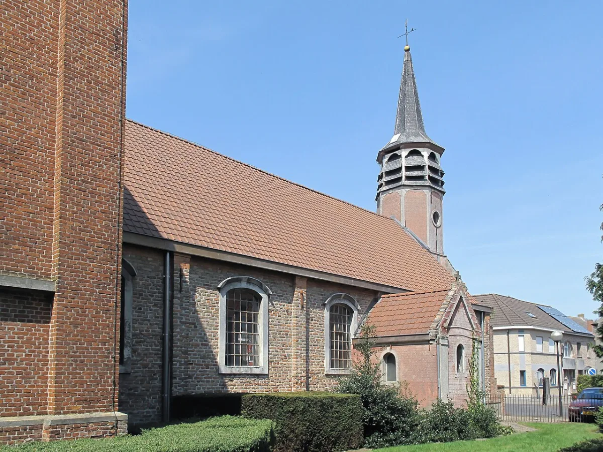 Sint-Filippus en Jacobuskerk, Moerbeke