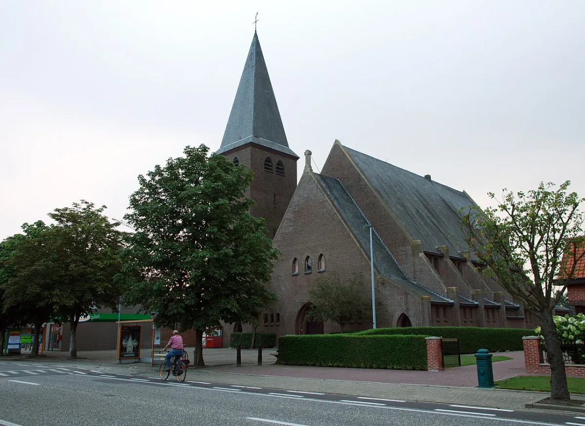 Sint-Willibrorduskerk (Ezaart), Mol