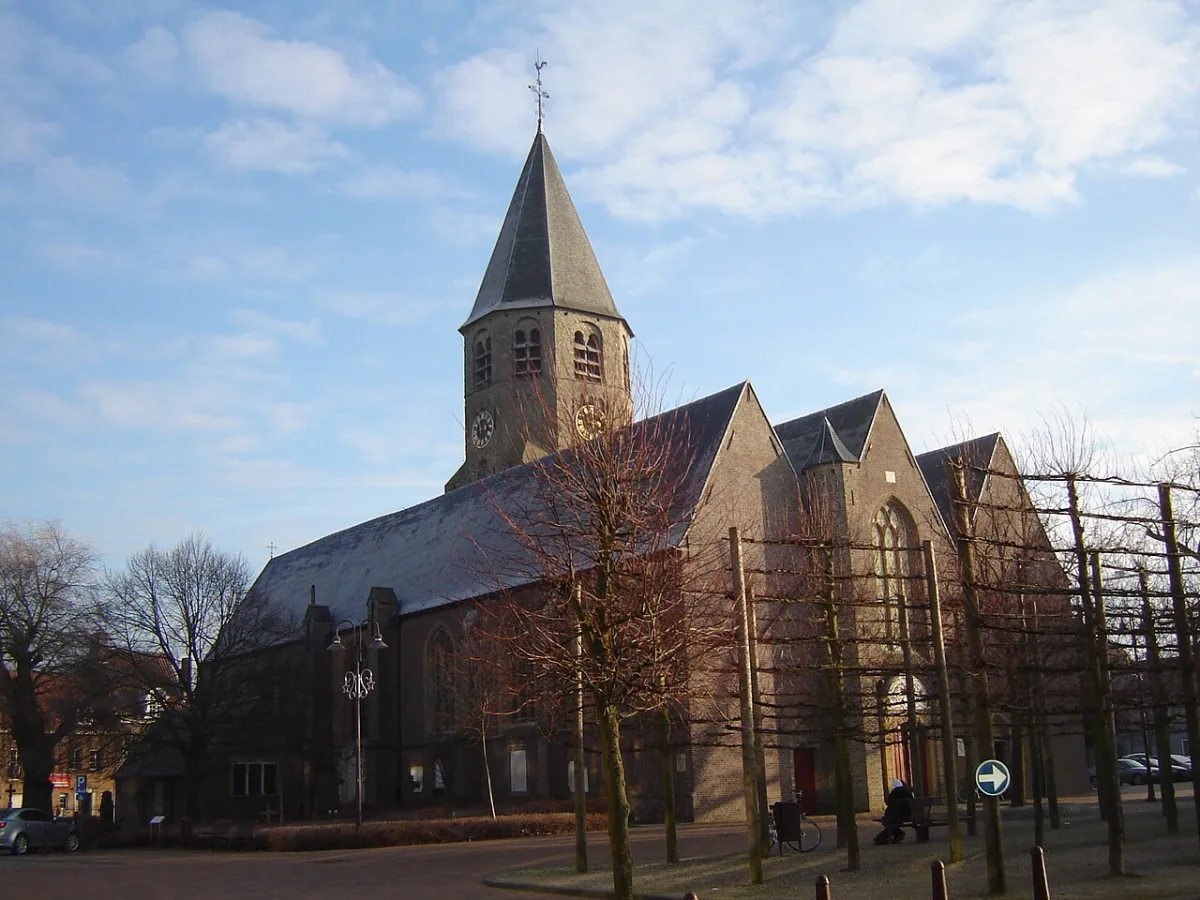 Sint-Pietersbandenkerk, Oostkamp