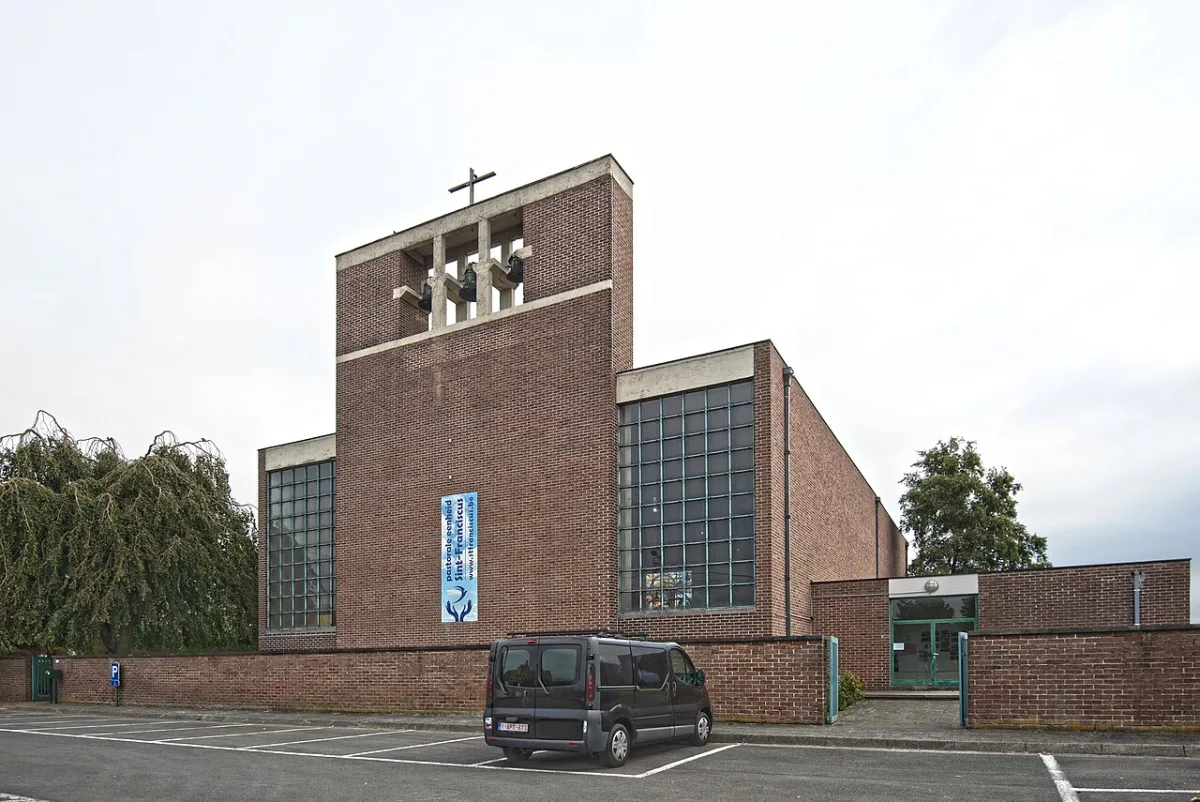 Sint-Jozefskerk, Oostrozebeke
