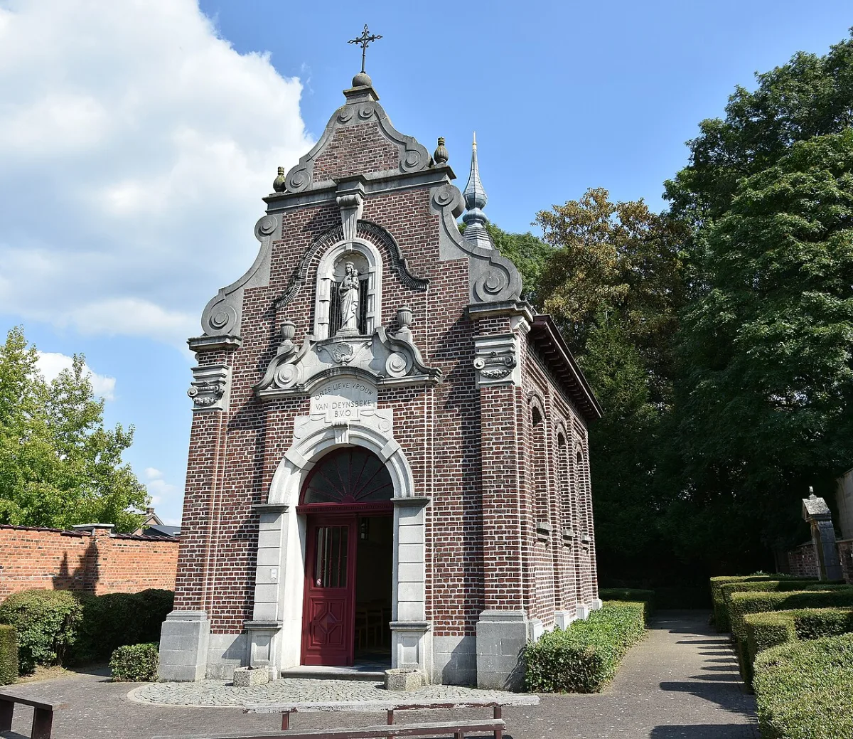 Onze-Lieve-Vrouw van Deinsbekekapel, Zottegem