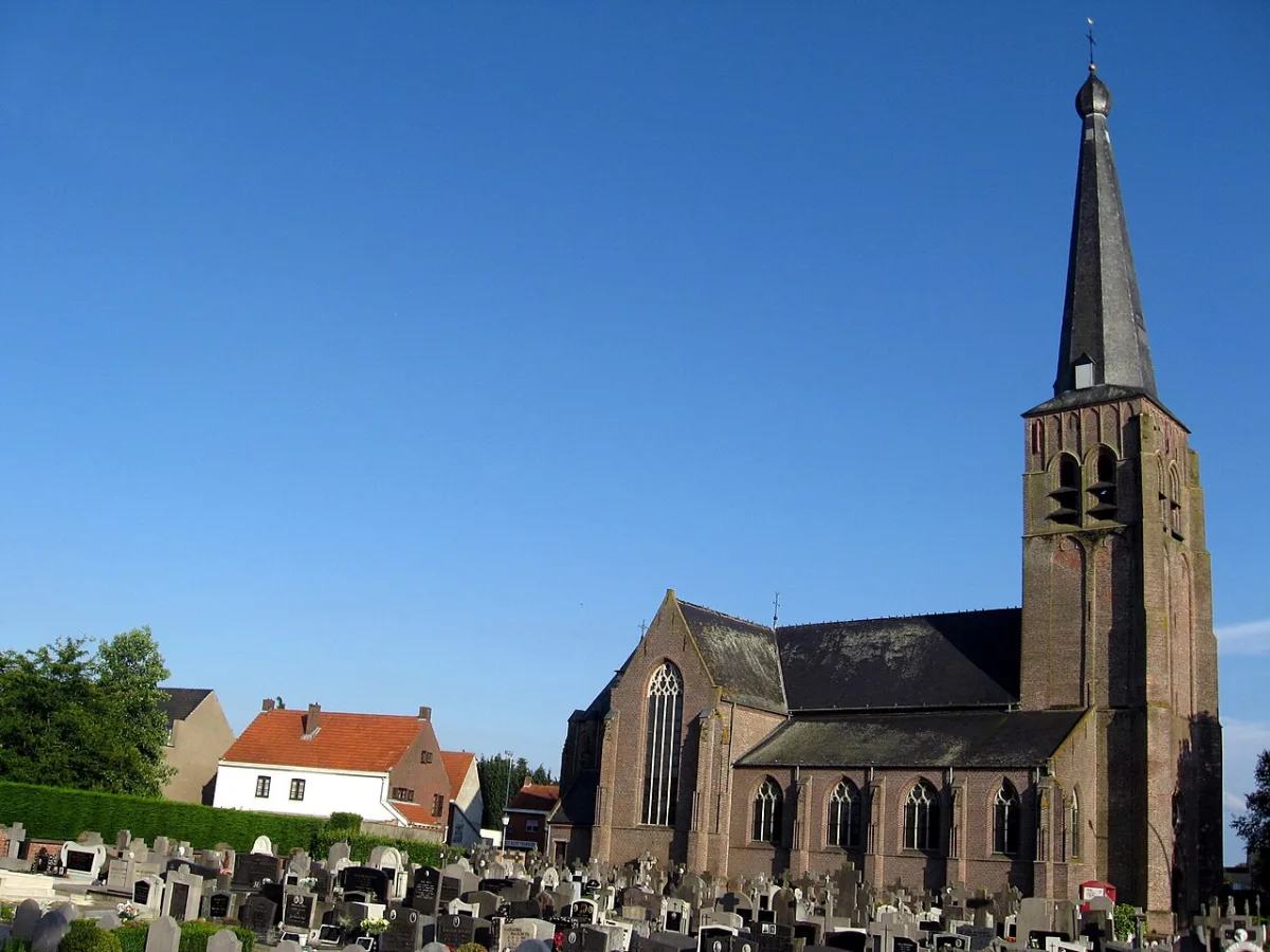 Sint-Valentinuskerk, Ravels
