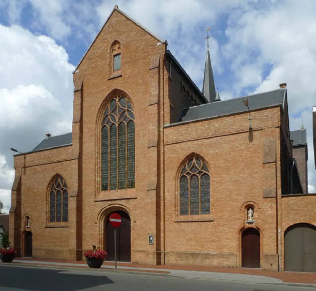 Onze-Lieve-Vrouwekerk, Roeselare