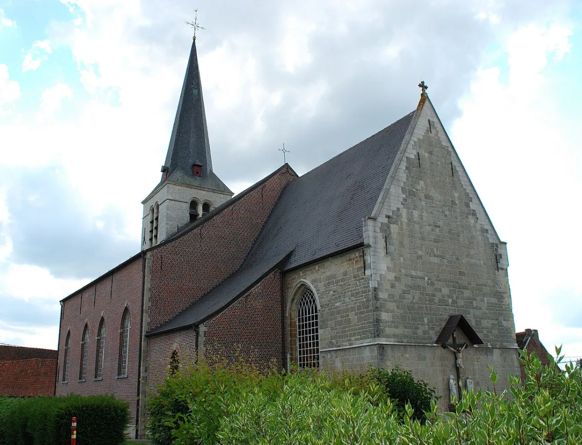 Sint-Amanduskerk, Roosdaal