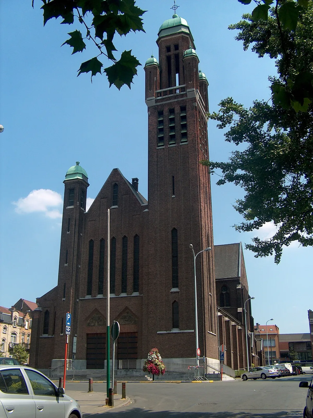 Heilige-Familiekerk, Schaarbeek