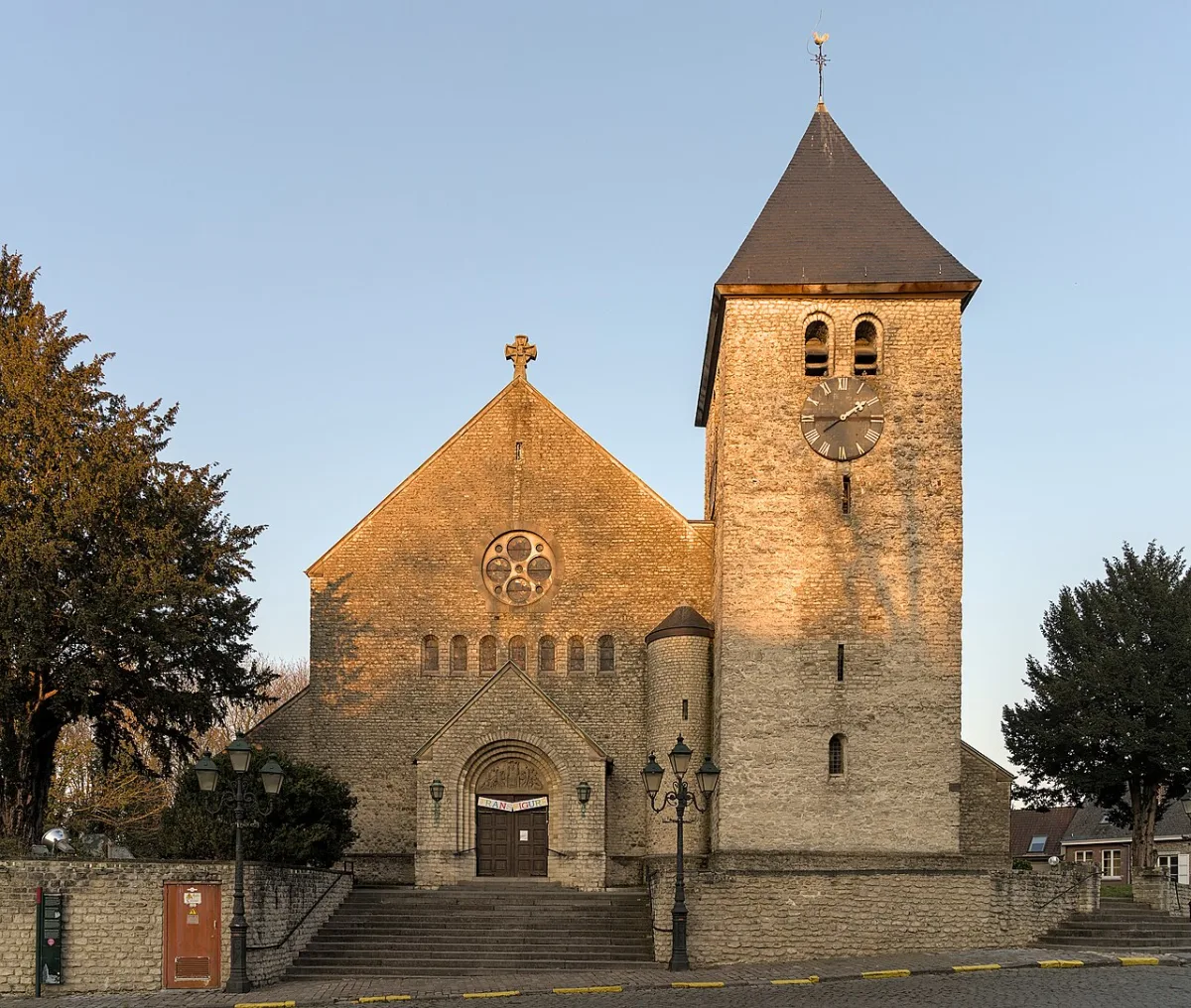 Sint-Lambertuskerk, Sint-Lambrechts-Woluwe