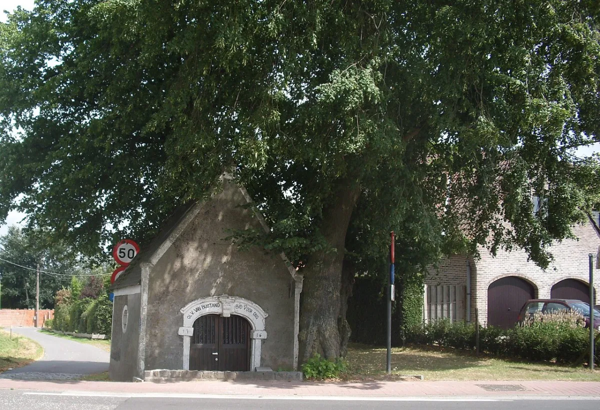 Onze-Lieve-Vrouw-van-Bijstandkapel, Sint-Lievens-Houtem