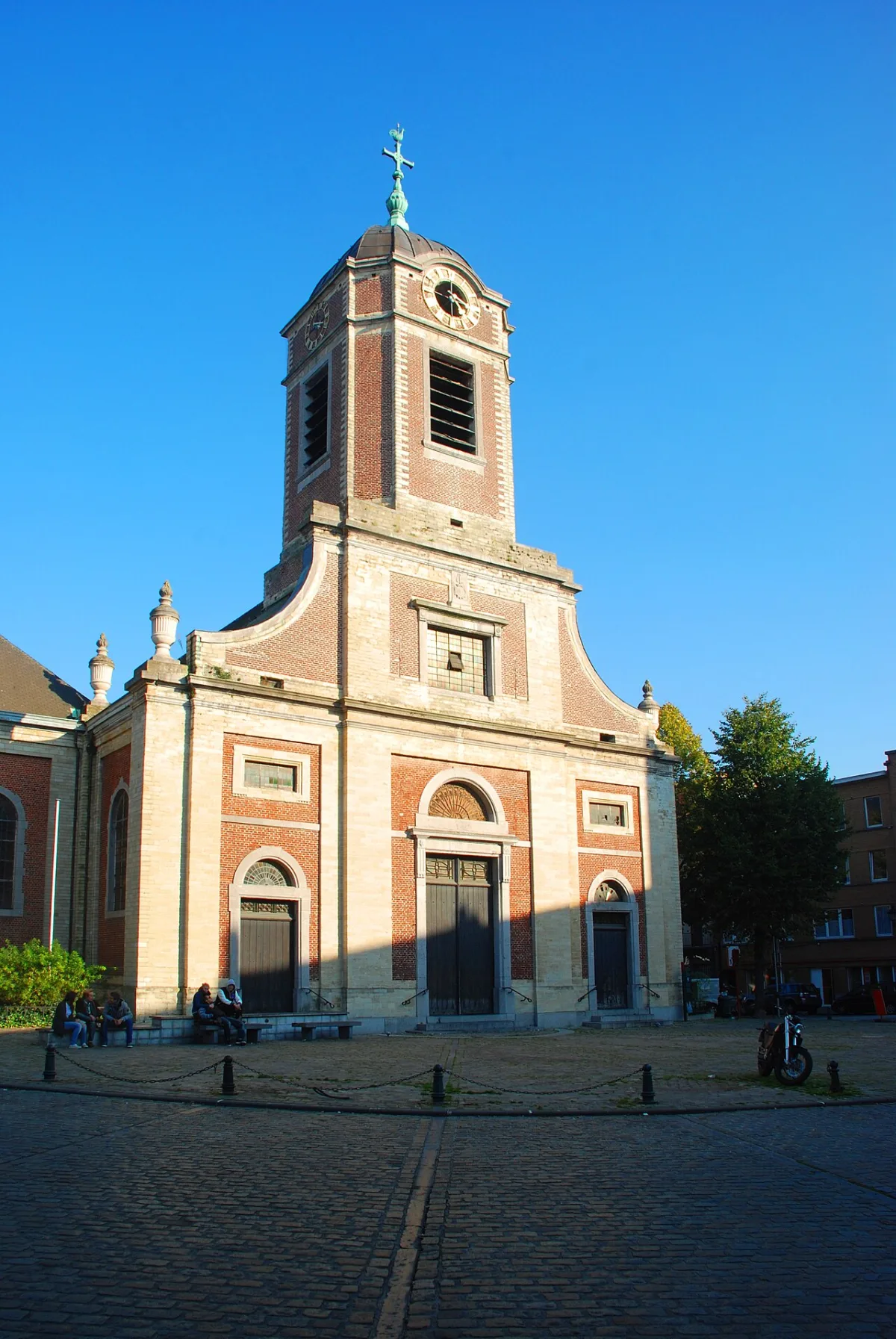 Sint-Pieterskerk, Ukkel