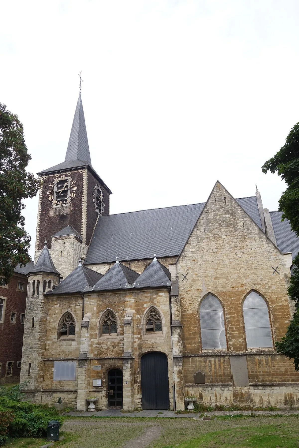 Sint-Denijskerk, Vorst