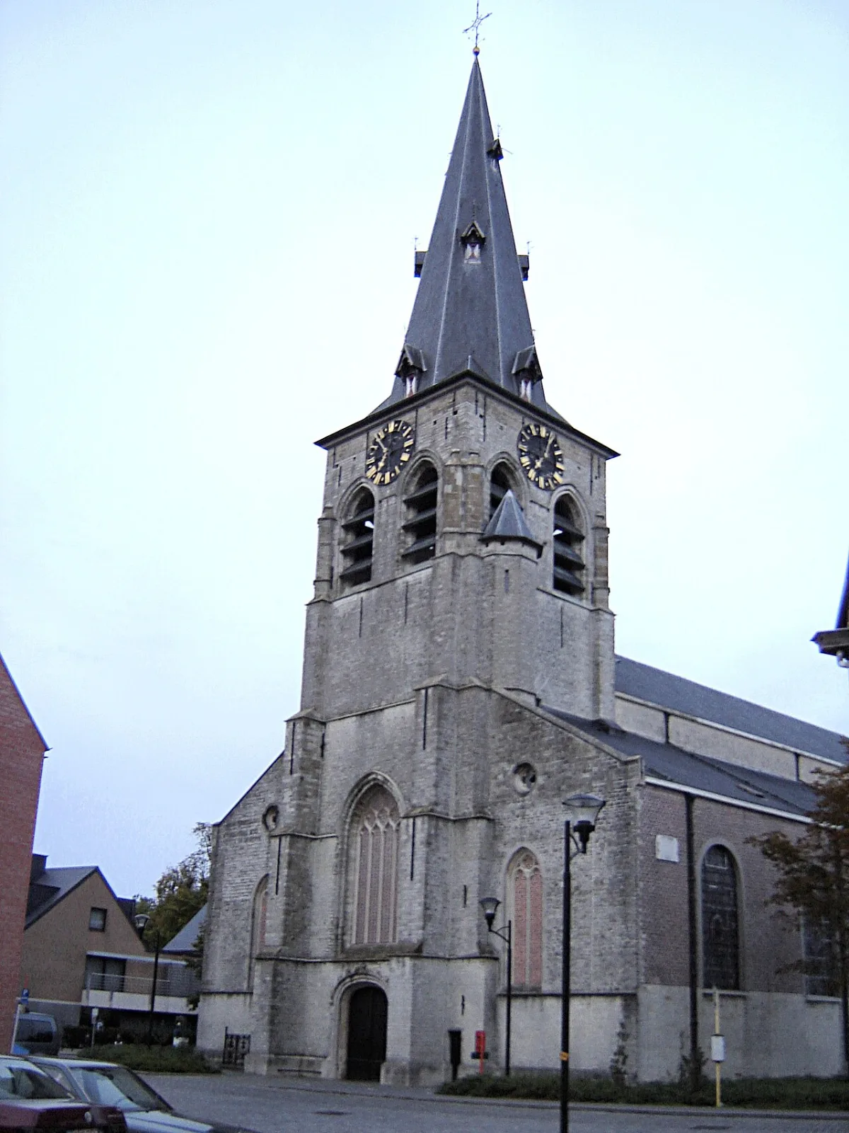 Onze-Lieve-Vrouw en Sint-Petrus en Pauluskerk, Waasmunster