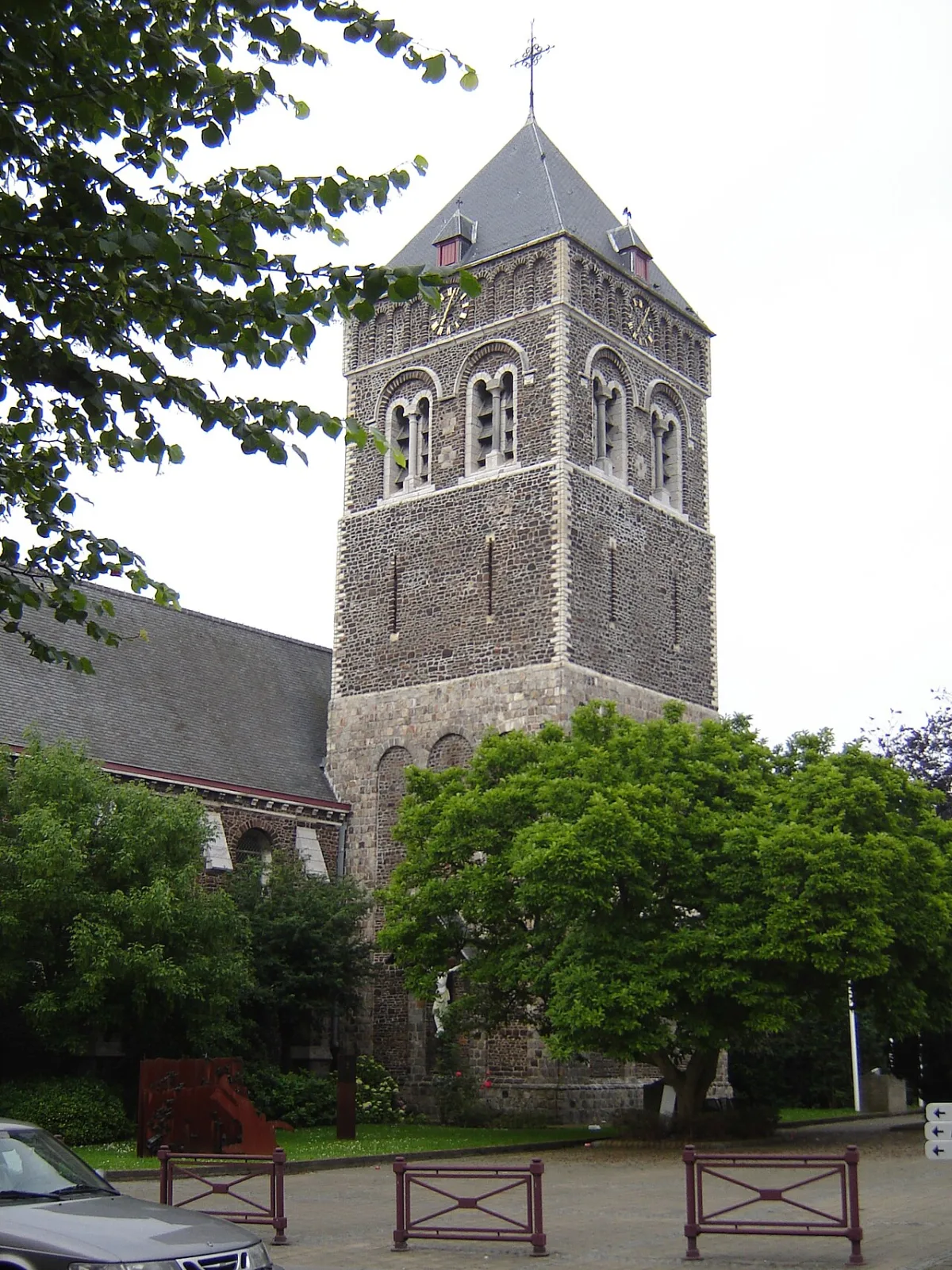 Sint-Dionysiuskerk, Wervik