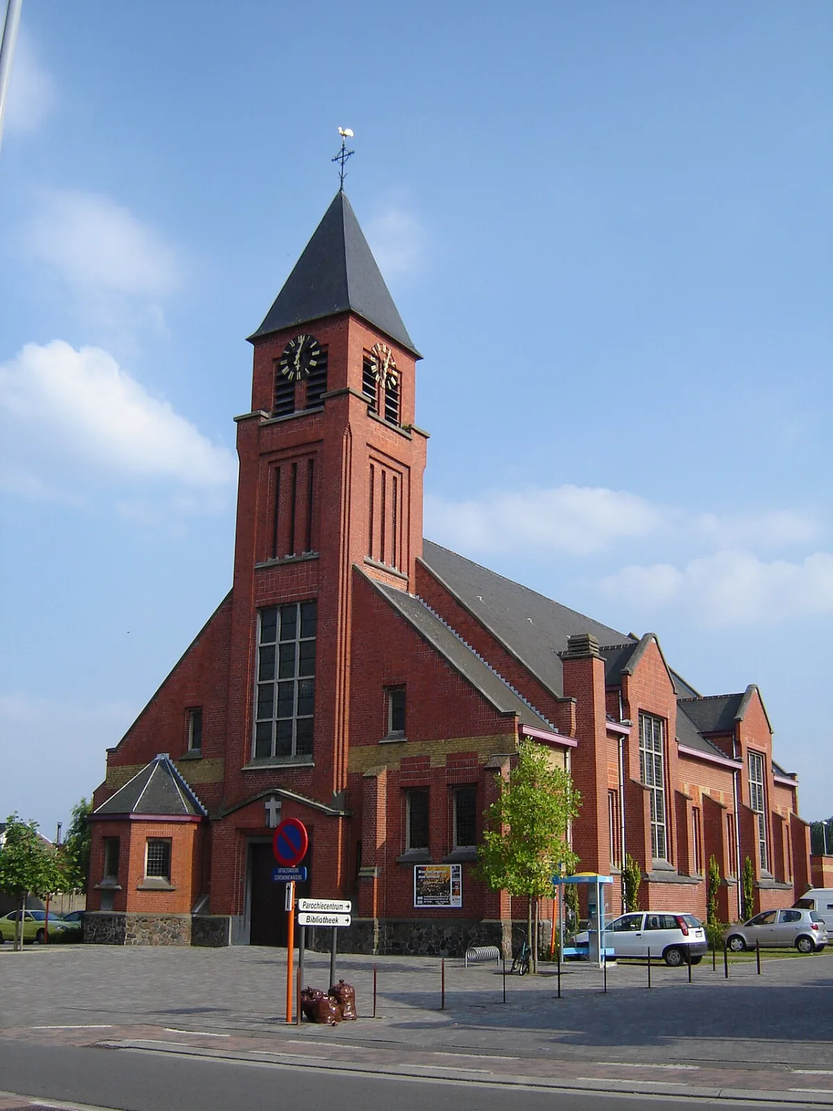 Sint-Theresiakerk, Wetteren