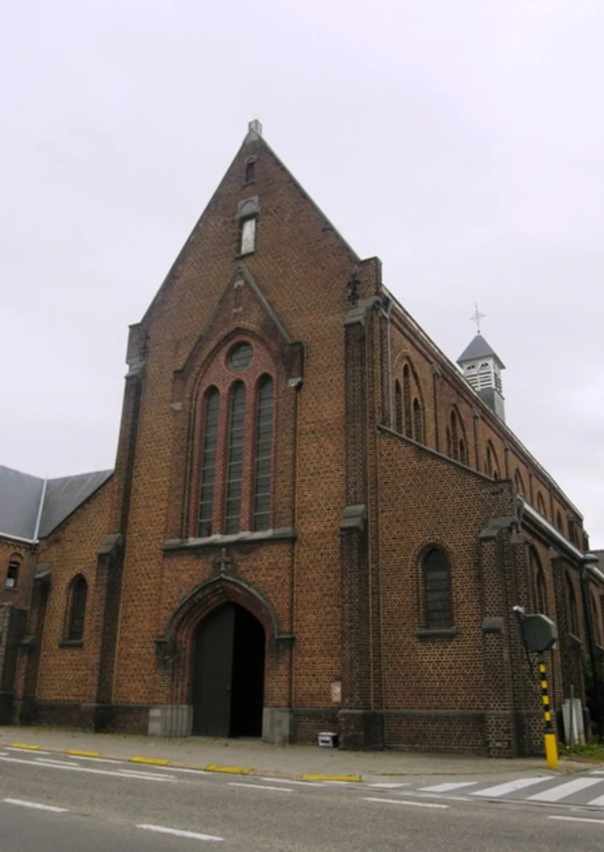 Sint-Michaël en Sint-Jozefskerk, Wezembeek-Oppem