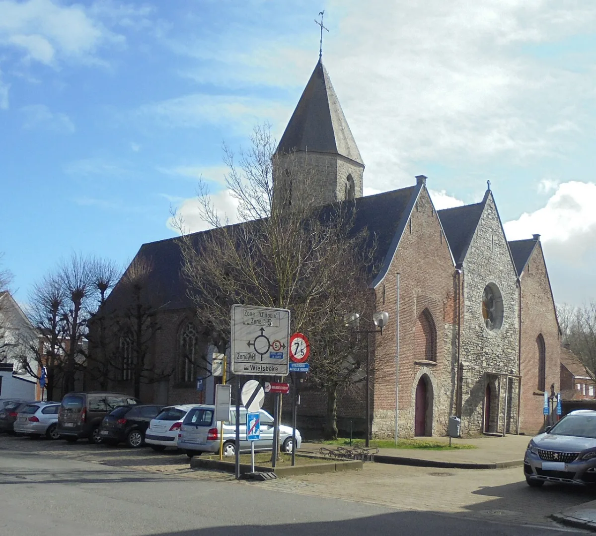 Sint-Brixiuskerk, Wielsbeke