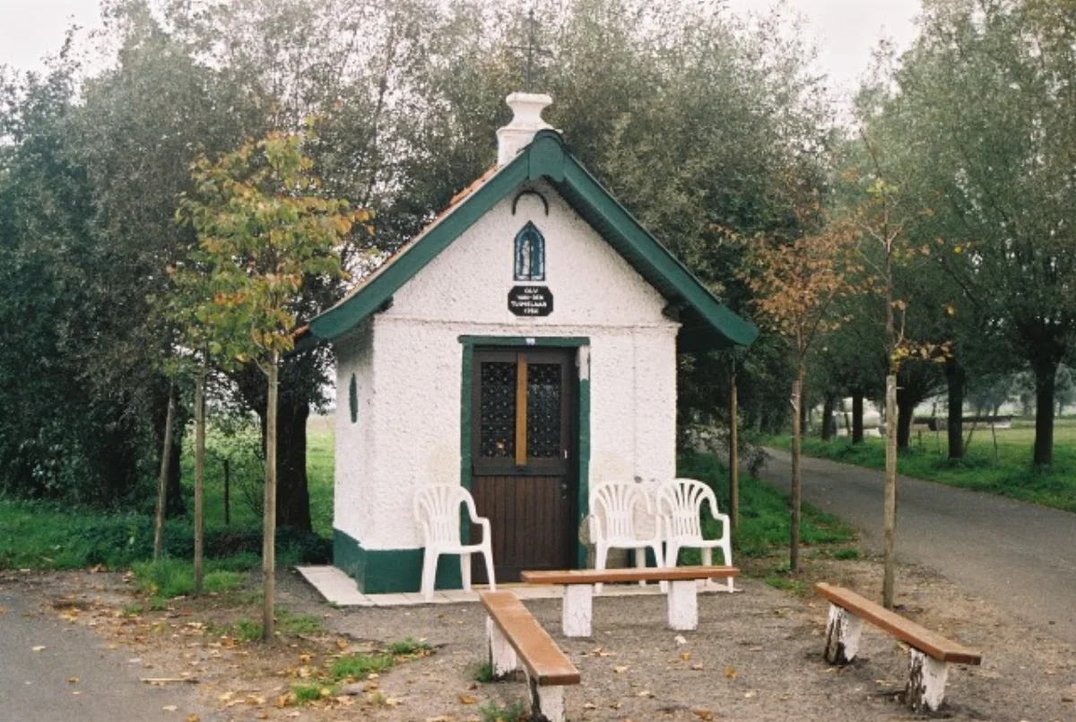 Onze-Lieve-Vrouw van den Tuimelaarkapel, Zele