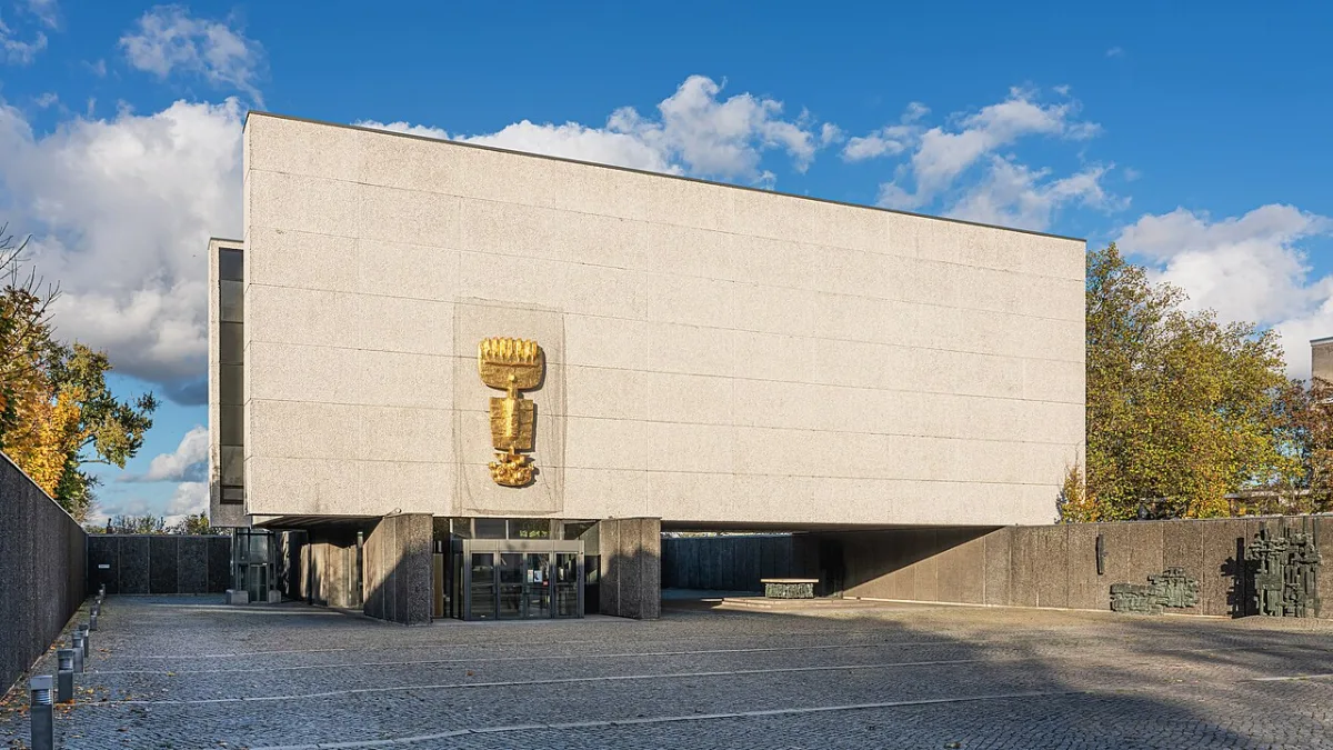 Maria Regina Martyrum, Berlin