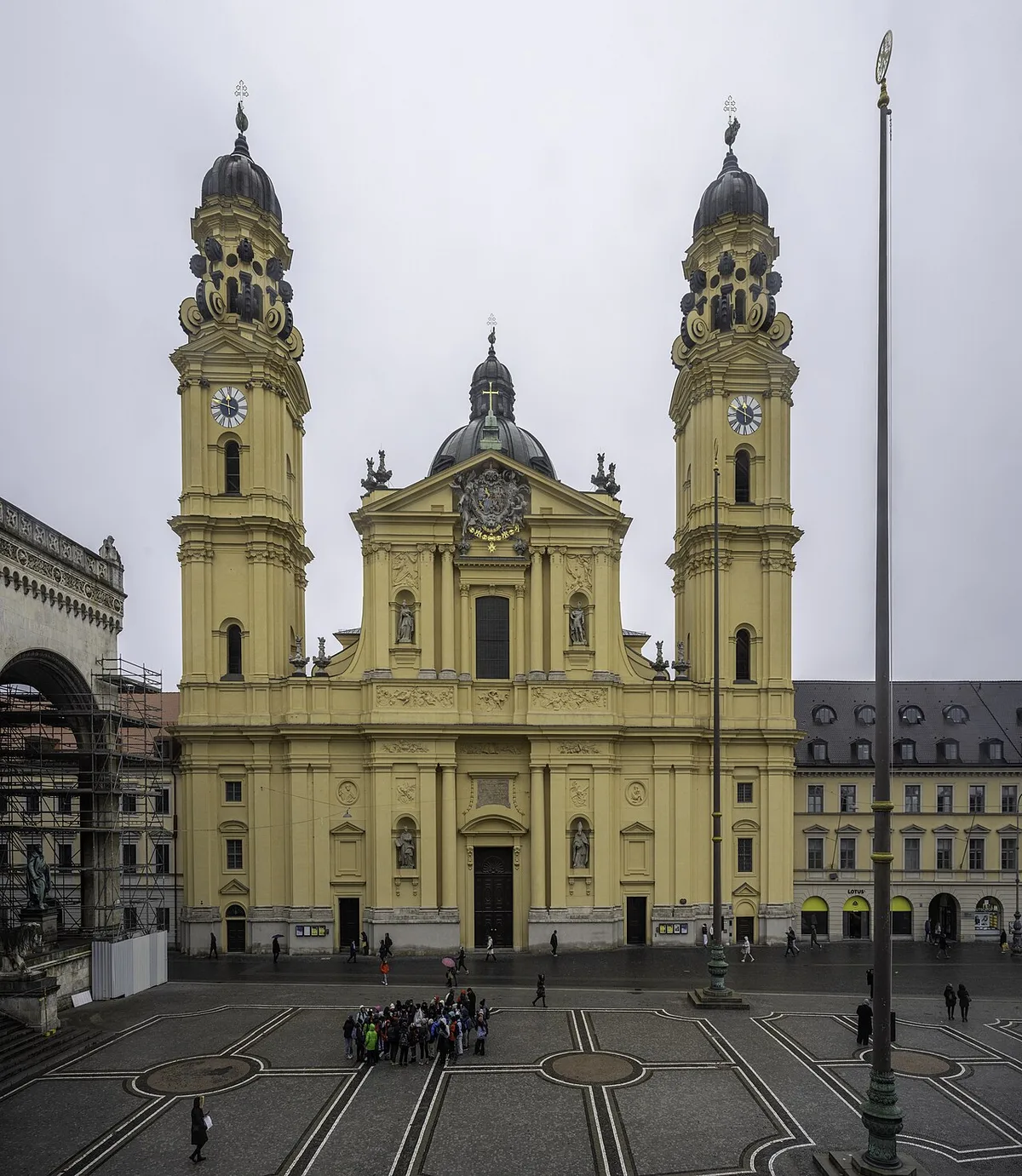 Theatinerkirche St. Kajetan, München