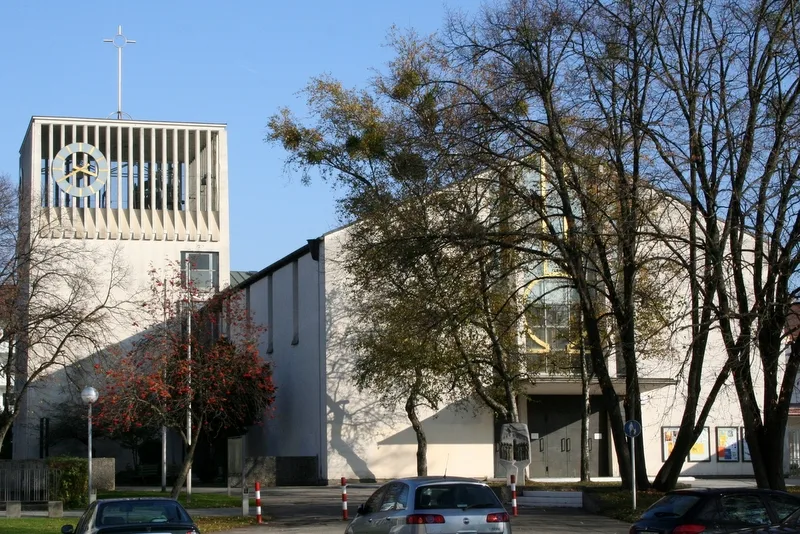 Zu den heiligen zwölf Aposteln, München