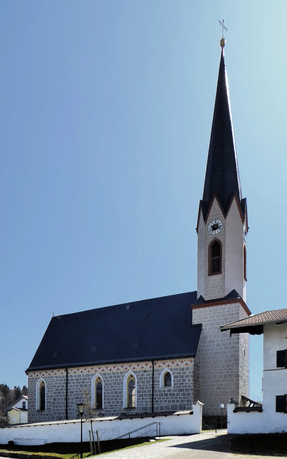 Pfarrkirche St. Laurentius, Chieming