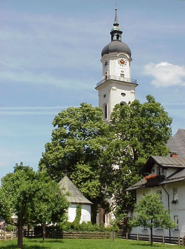 Heilig-Kreuz-Kirche, Kiefersfelden