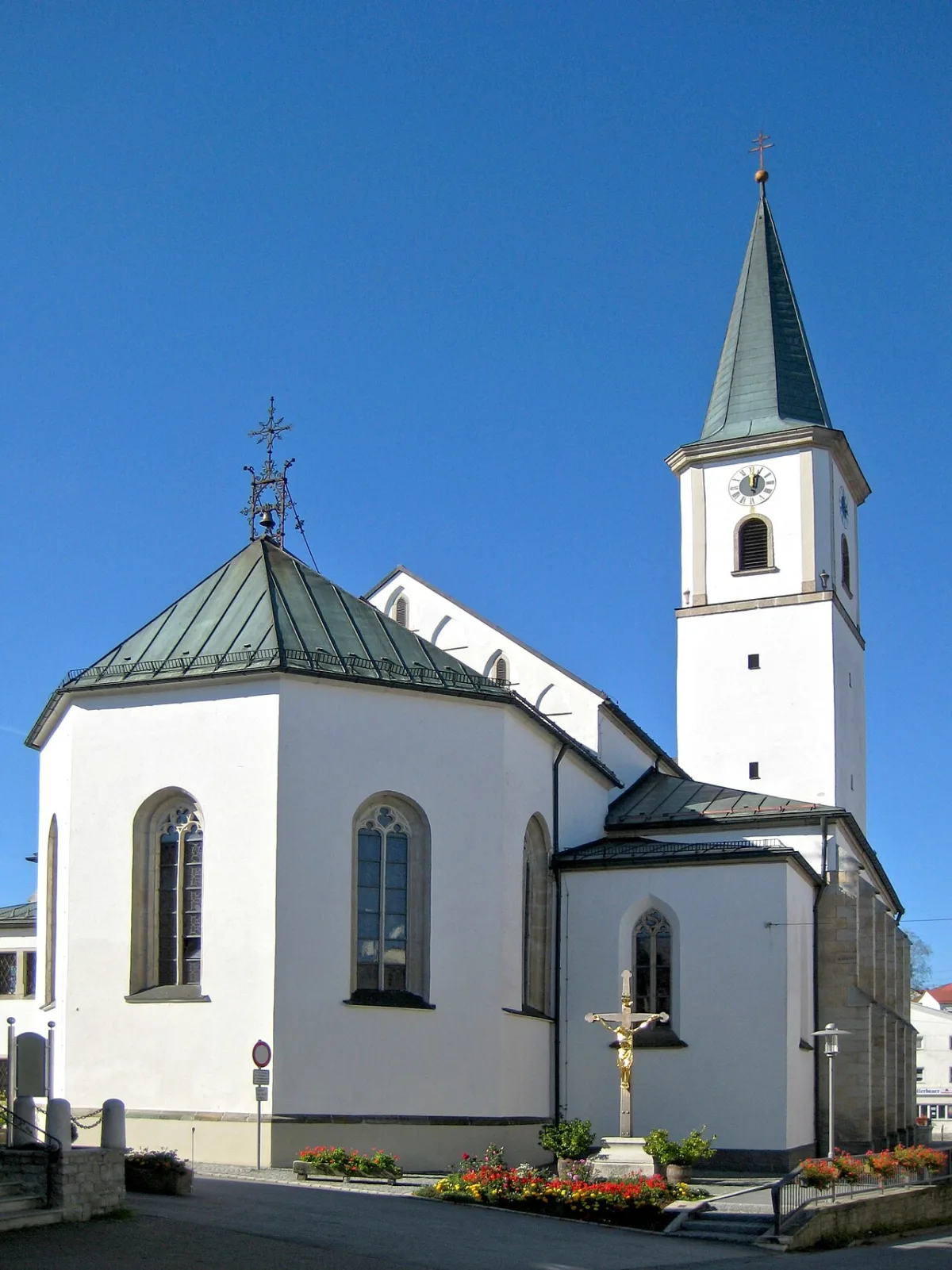 St. Andreas, Perlesreut