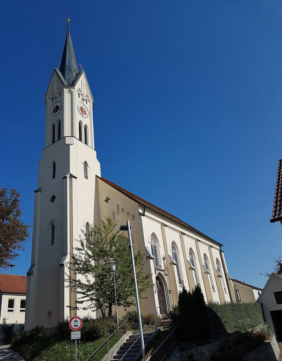St. Walburga, Ried