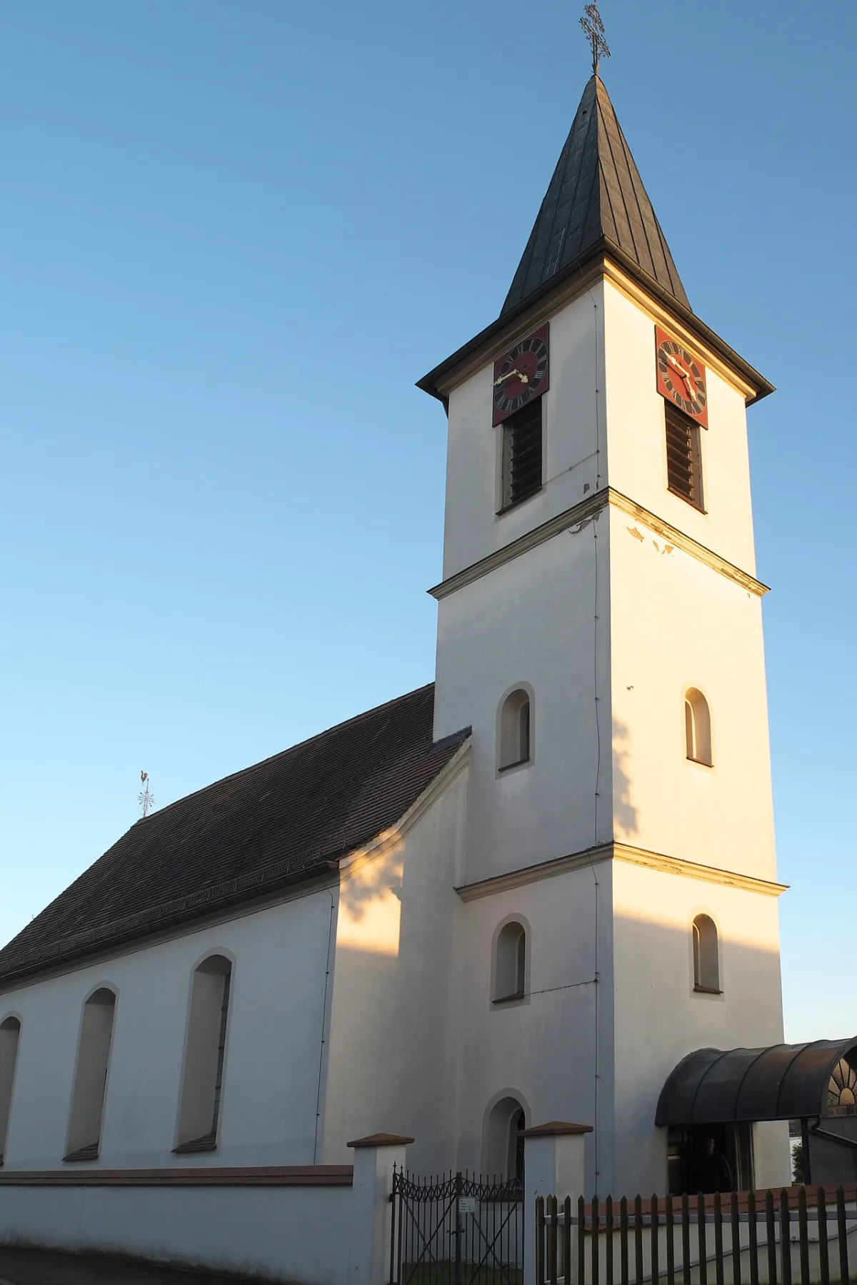 Heiligste Dreifaltigkeit, Fremdingen