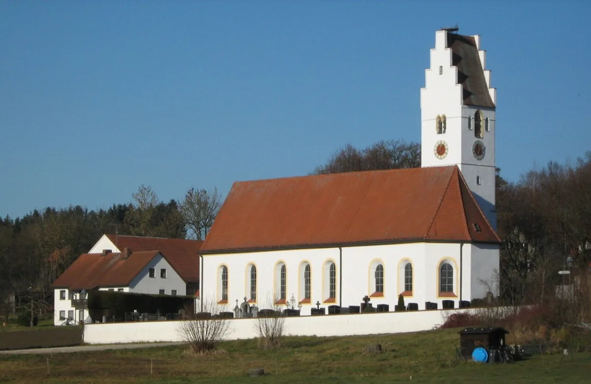 St. Alban, Erdweg