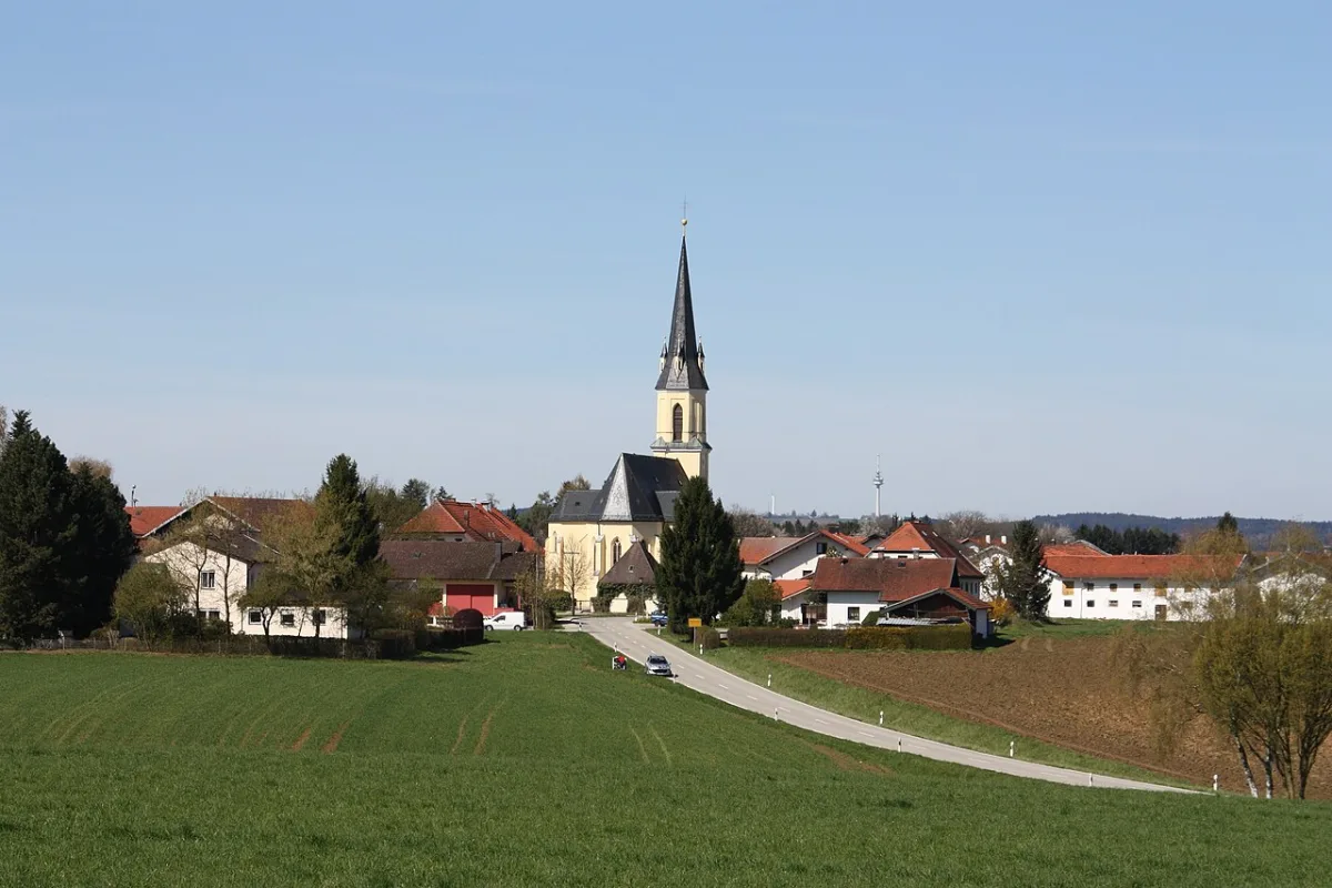 St. Peter und Paul, Tacherting