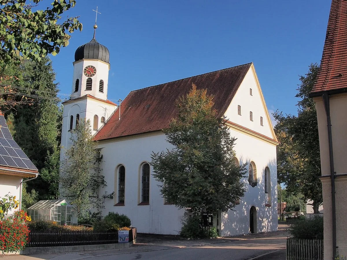 St. Michael, Laugna