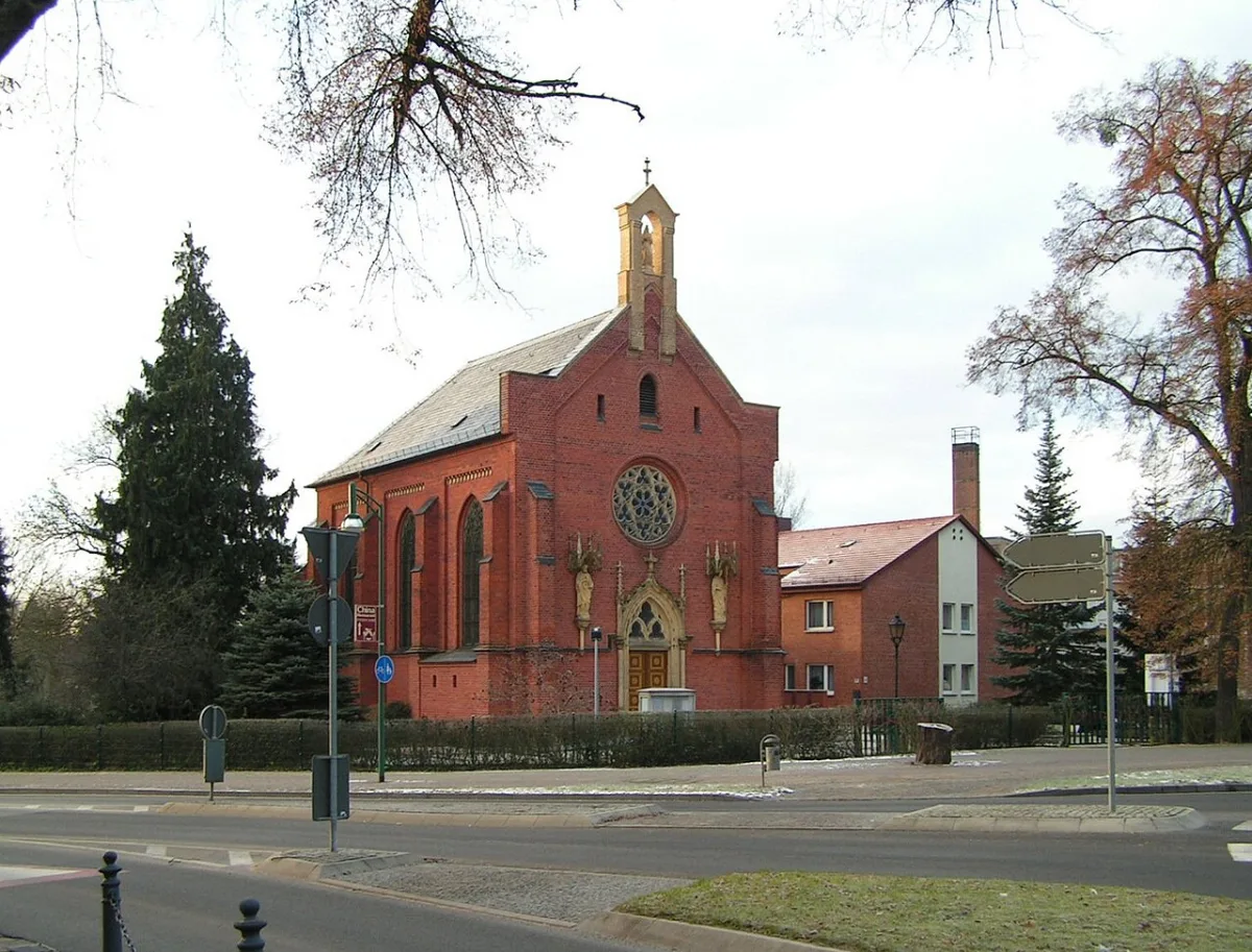 Maria Hilfe der Christen, Neustrelitz