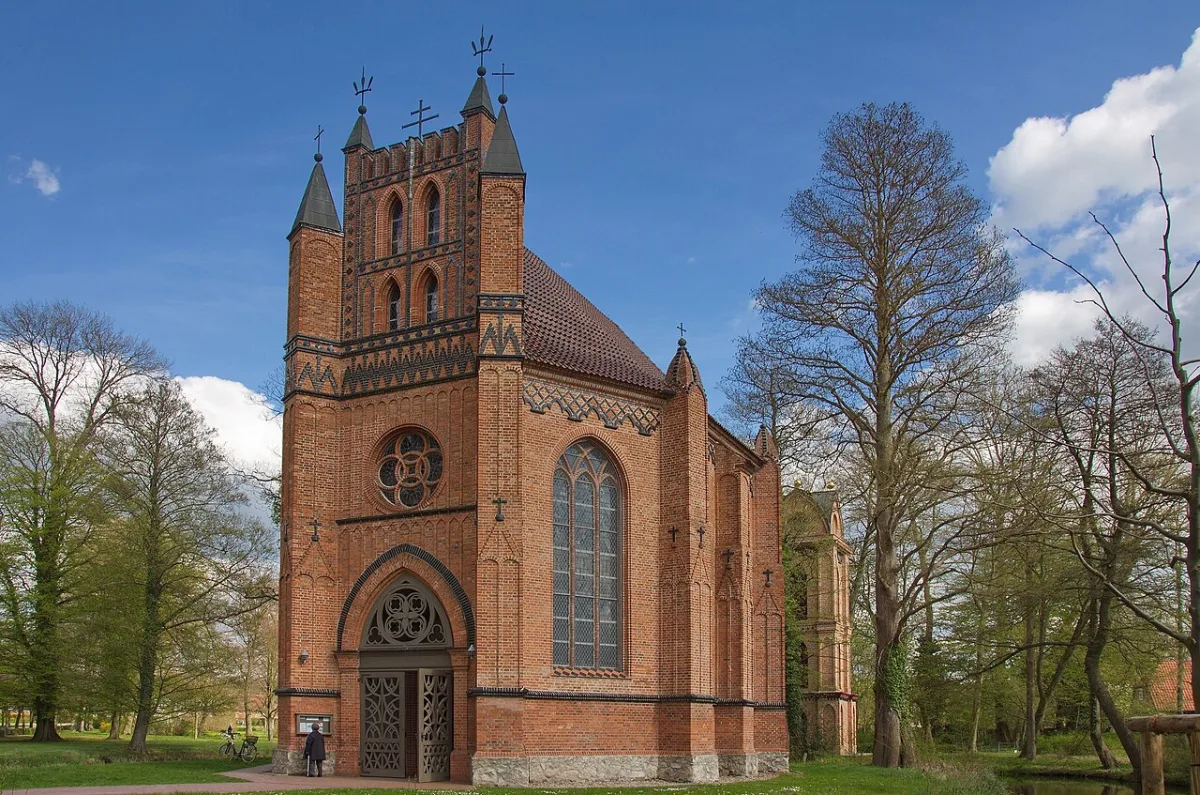 Sankt Helena und Andreas, Ludwigslust