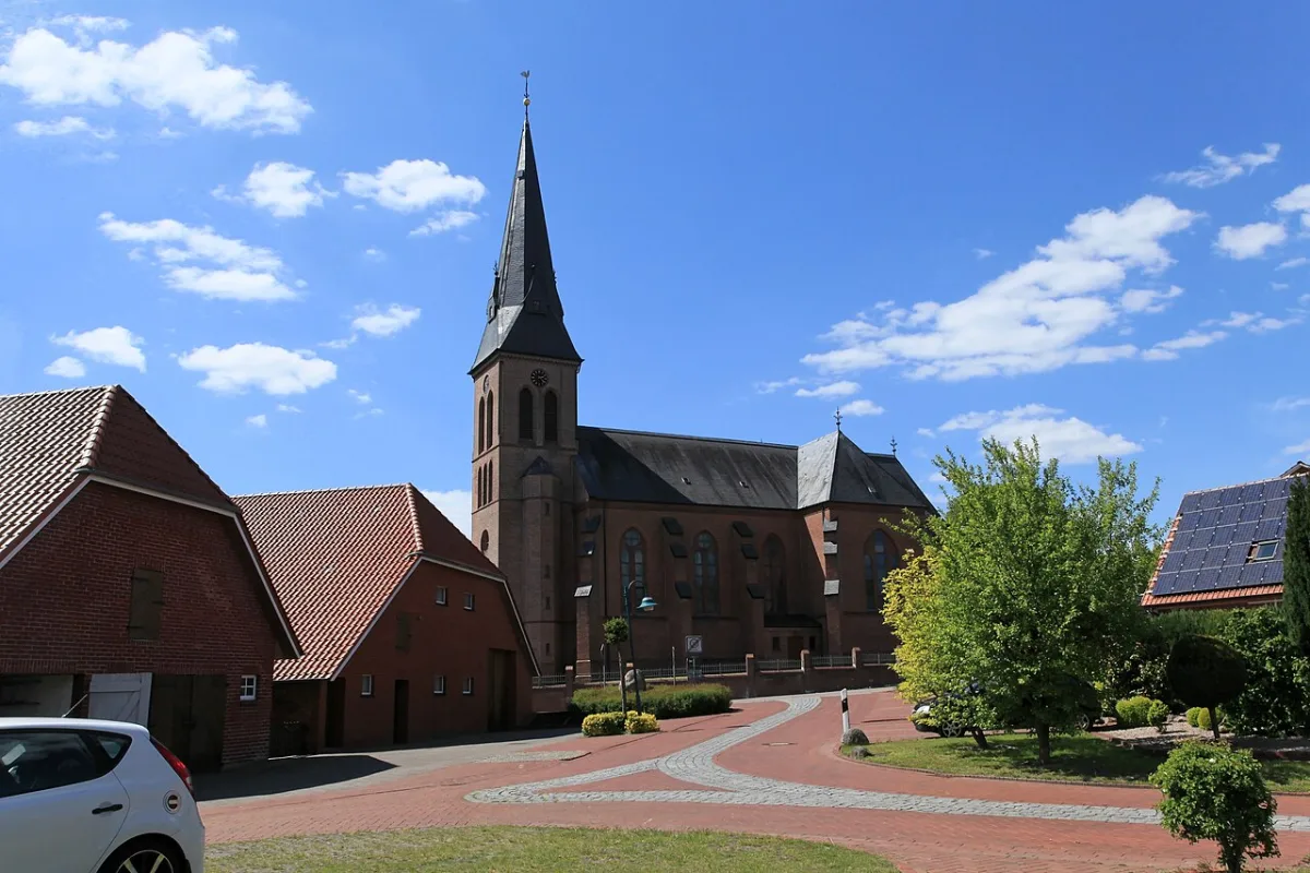 St. Johannes der Täufer, Esterwegen
