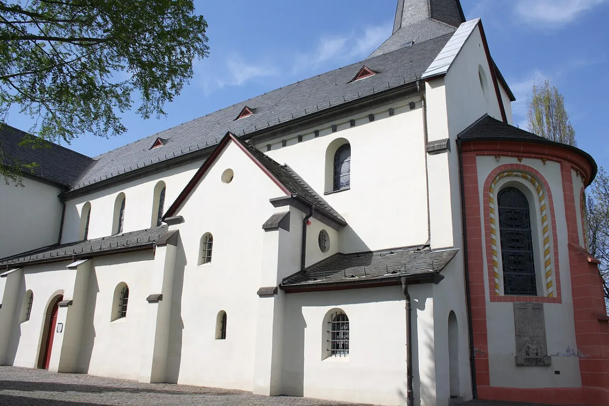 St. Walburga-Kirche, Bornheim
