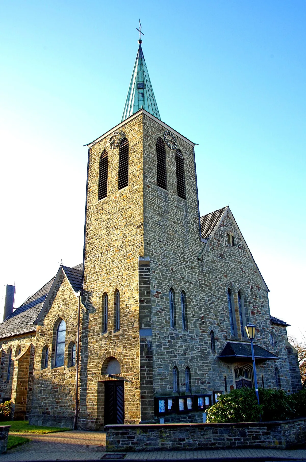 St. Mathias, Simmerath
