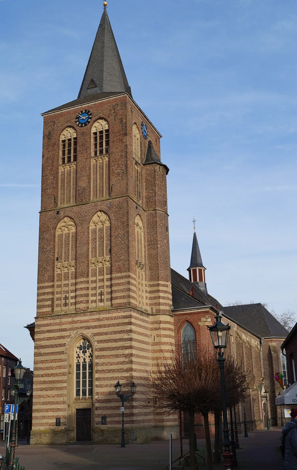St. Andreas, Korschenbroich